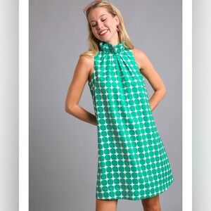 NWOT Umgee Back Bow Tie Swing Dress Size Small Green & White Geometric Print